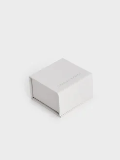 Angular Ring