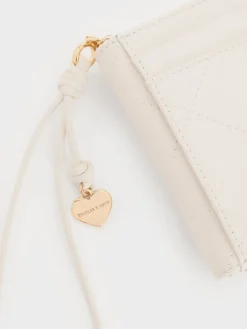 Apfra Quilted Wristlet