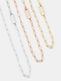 Arleth Pendant Chain Necklace
