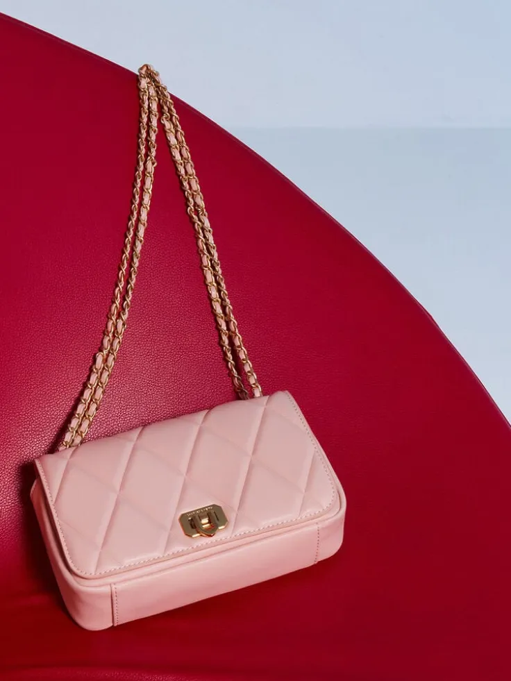 Arwen Diamond-Quilt Shoulder Bag