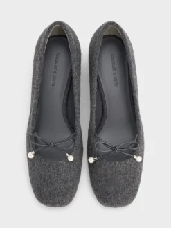 Barbara Felt Pearl-Bow Ballet Pumps