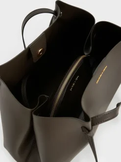 Calla Tote Bag