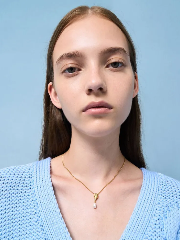 Corrine Teardrop Pearl Necklace