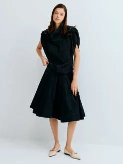 Crinkle-Effect Pointed Ballet Flats