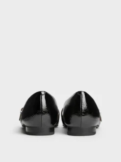 Crinkle-Effect Pointed Ballet Flats