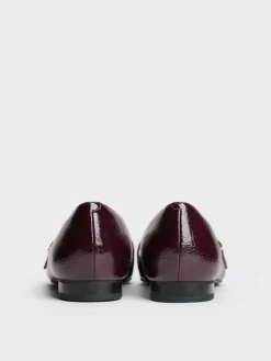 Crinkle-Effect Pointed Ballet Flats