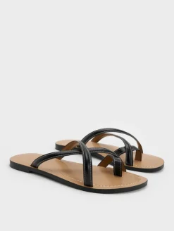 Crossover Toe-Ring Sandals