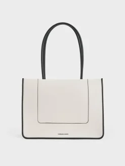 Daylla Tote Bag