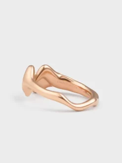 Emilia Wavy Ring