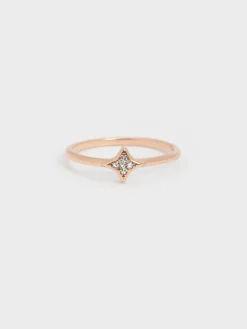 Everest Crystal Star Ring