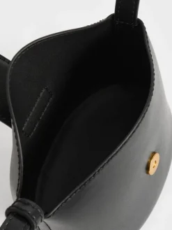 Gabine Bucket Bag