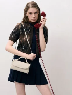 Hazel Bow Wallet On Chain