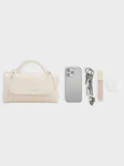 Hazel Bow Wallet On Chain