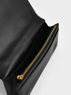 Paffuto Quilted Wallet On Chain