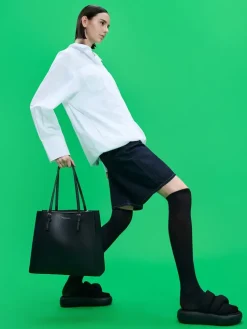 Sansa Tote Bag