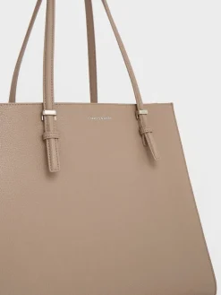 Sansa Tote Bag