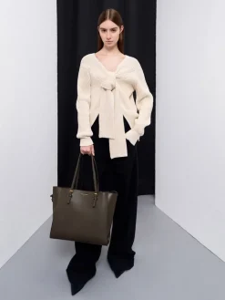Sansa Tote Bag