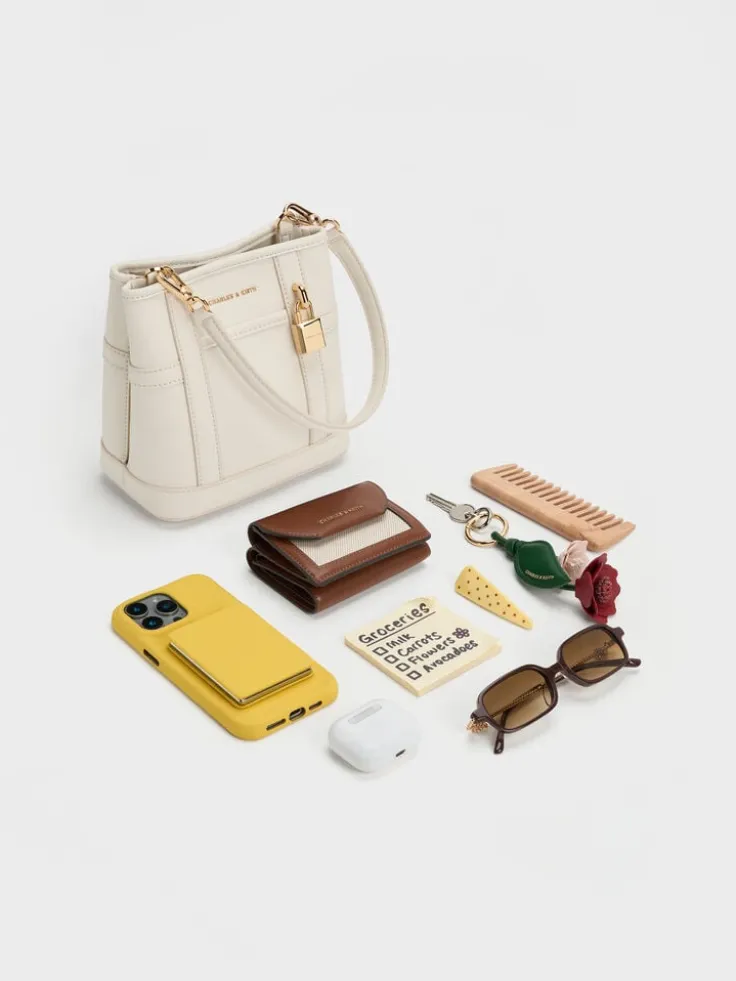 Scottie Bucket Bag