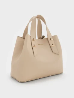 Shania Tote Bag