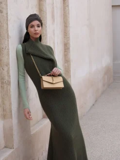 Taisia Chain Envelope Bag