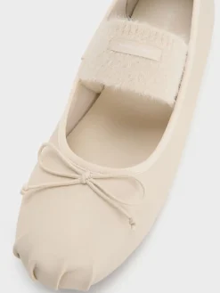 Winona Mary Jane Flats
